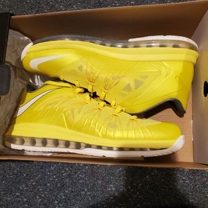 Nike Lebron X Low 'Sonic Yellow' - size 11